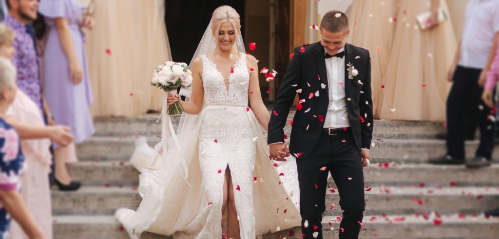 Desde el Altar hasta la Pista Guía para una Boda Soñada