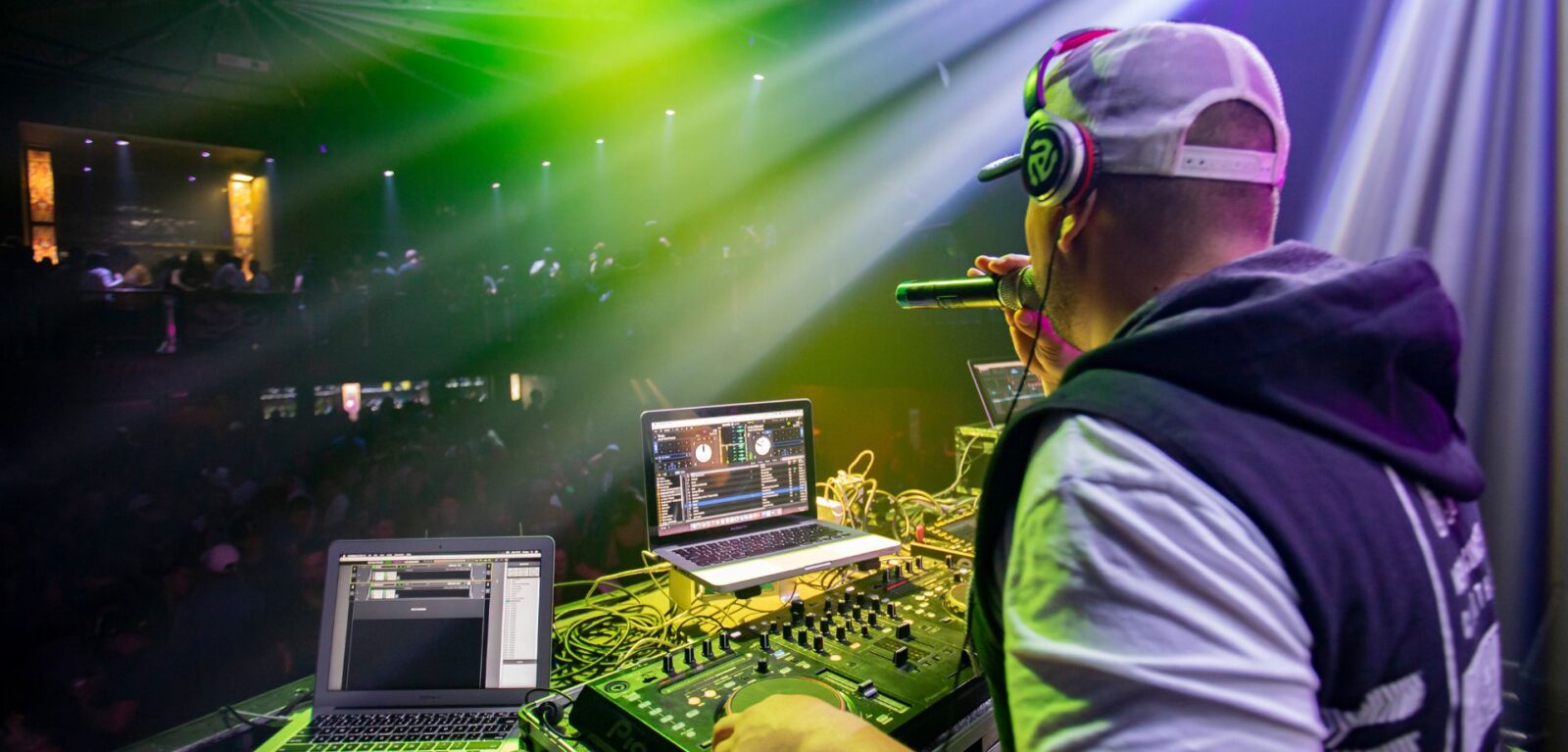 Precio de un DJ de bodas y eventos en Coruña