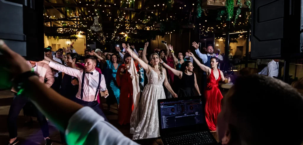 Discomóvil Deep - Sonido e iluminación para eventos